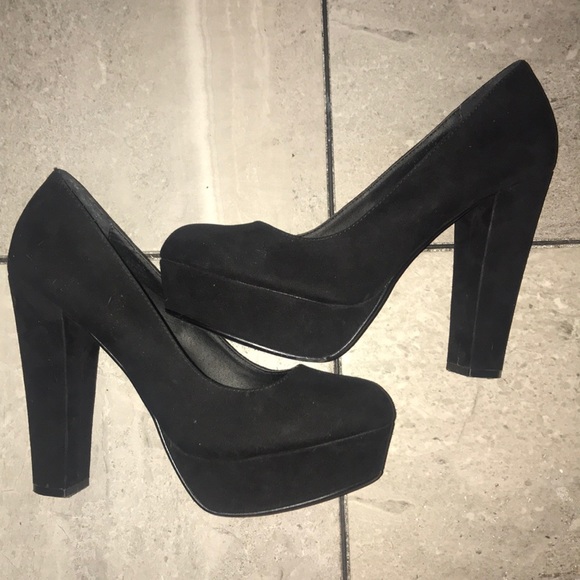 Steve Madden Heels - Picture 2 of 2